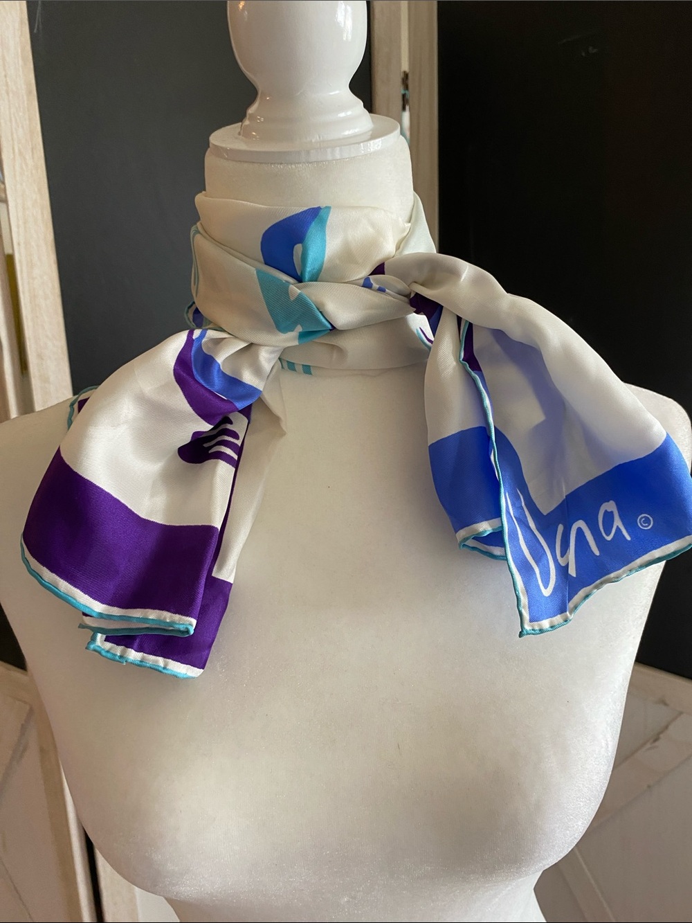 Vintage Bird Motif  Silk Blend Vera Neumann scarf with large Vera logo